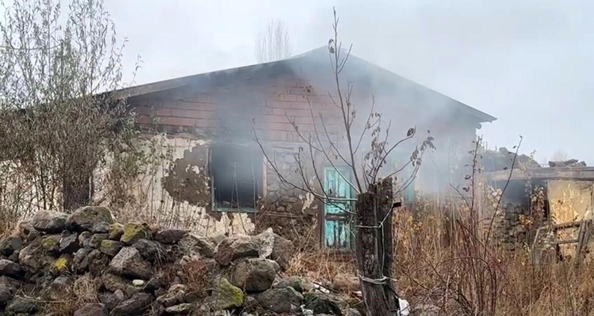 Afyonkarahisar\'da Yangında 76 Yaşındaki Kadın Hayatını Kaybetti