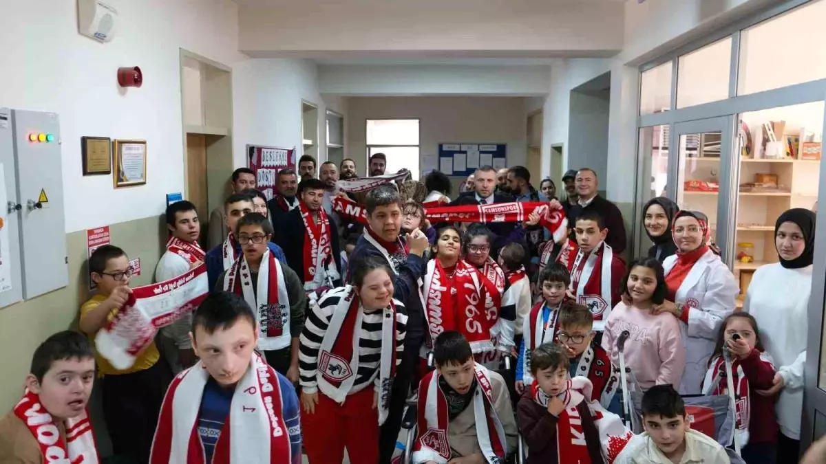 Samsunspor\'dan Engelliler Günü Özel Ziyareti