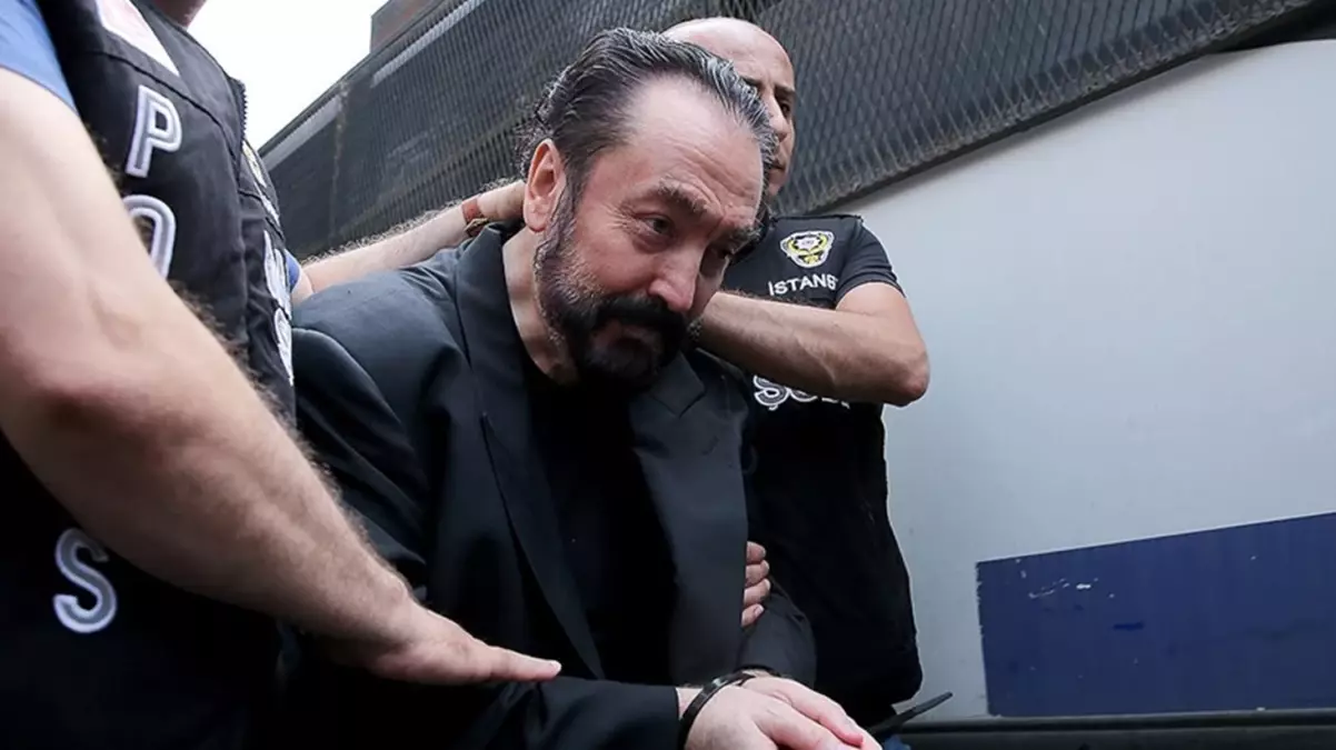 Adnan Oktar için cezaevinde örgütsel faaliyetlerine devam etmesi sebebiyle 12 yıl ceza talebi