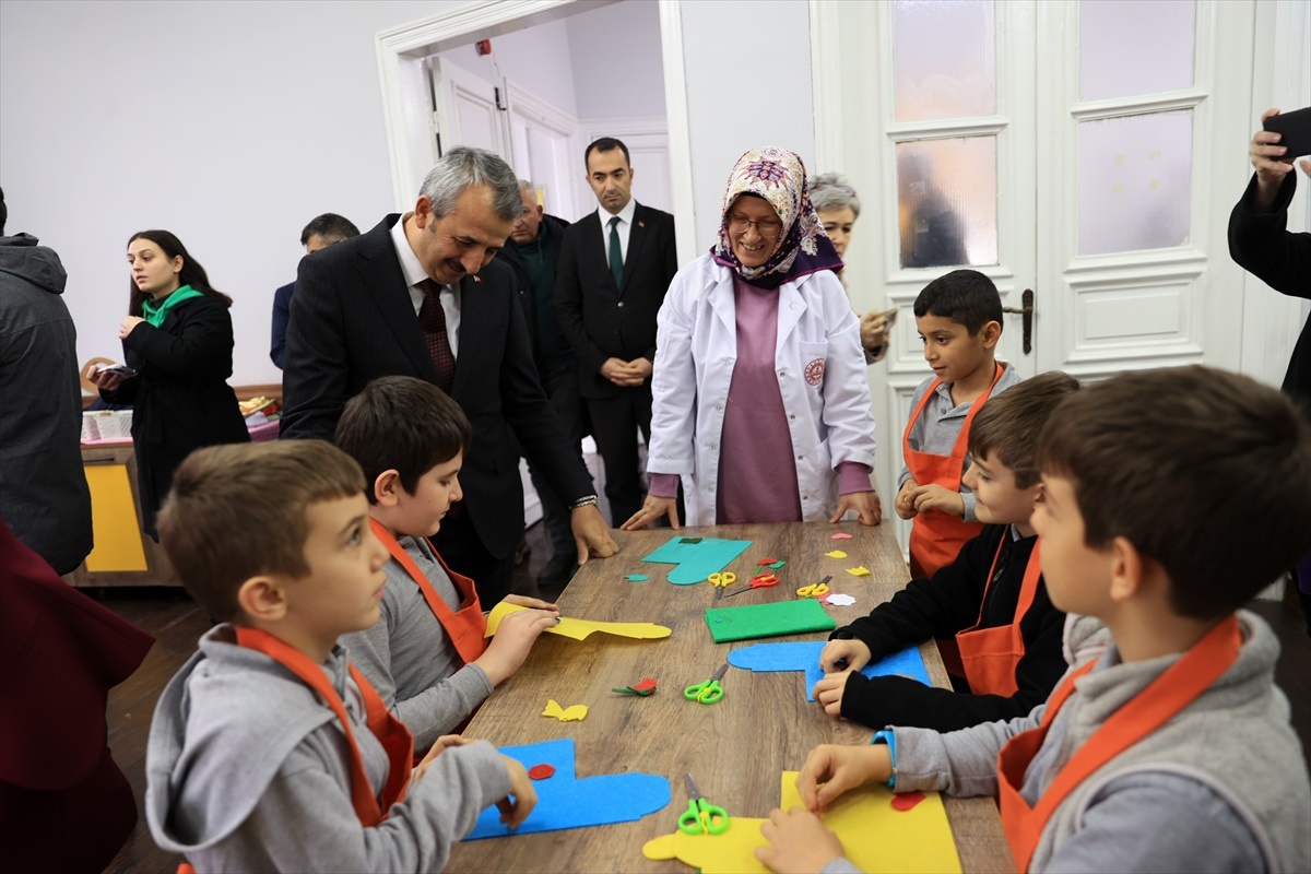 Edirne\'de ilkokul öğrencilerine "günlük yaşam becerileri" eğitimi veriliyor
