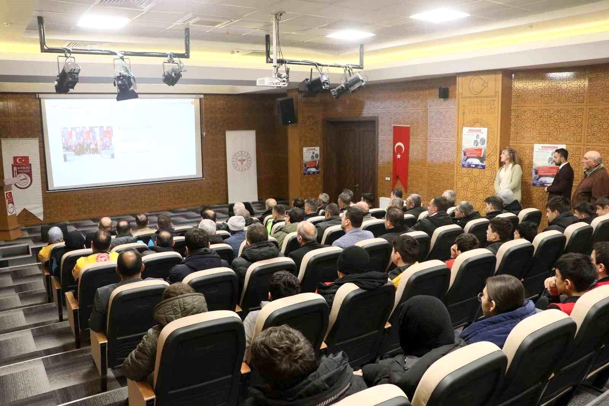 Acil Sağlık Haftası\'nda \'Yaşama Yol Ver\' Toplantısı