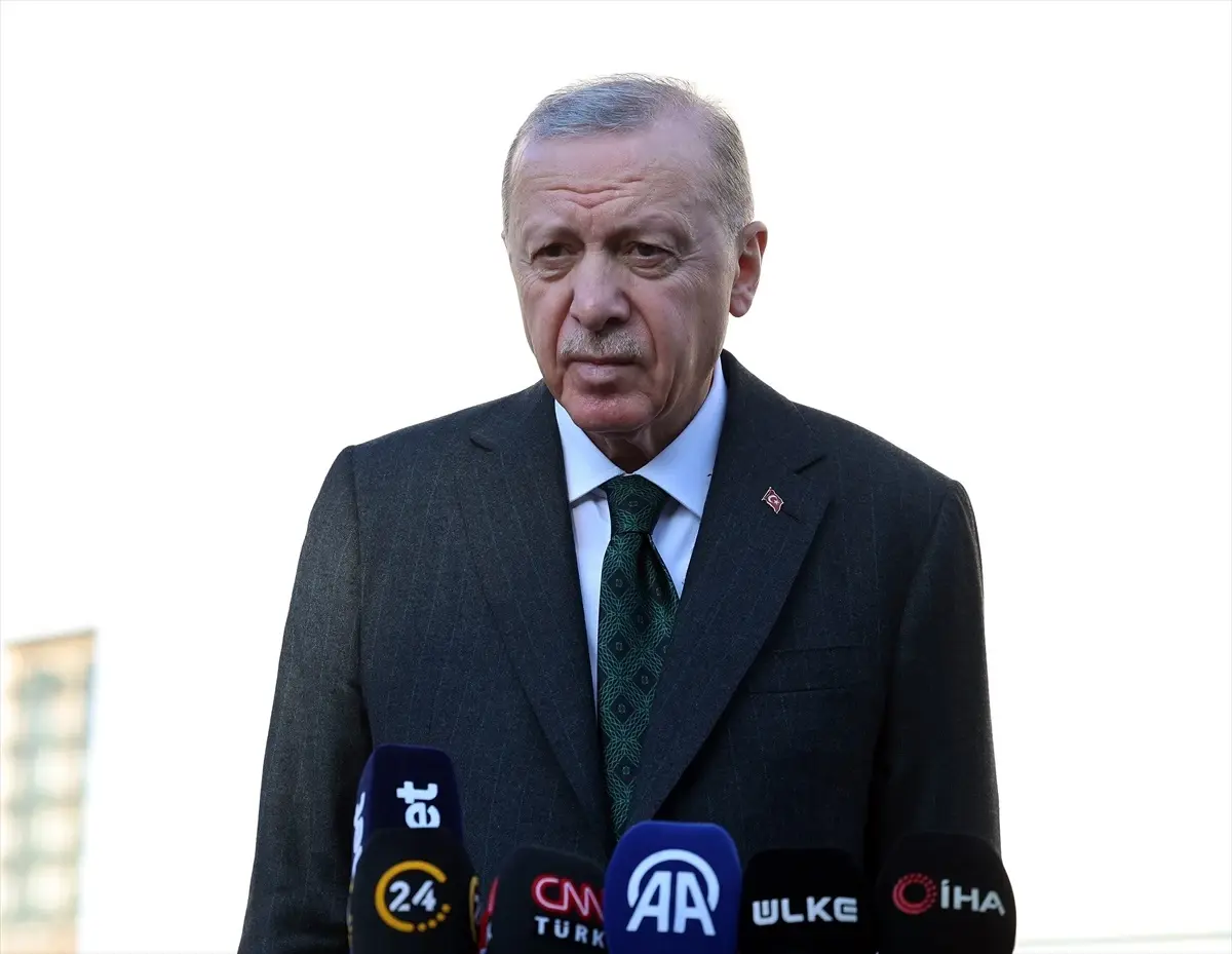 Cumhurbaşkanı Erdoğan, cuma namazının ardından soruları yanıtladı Açıklaması
