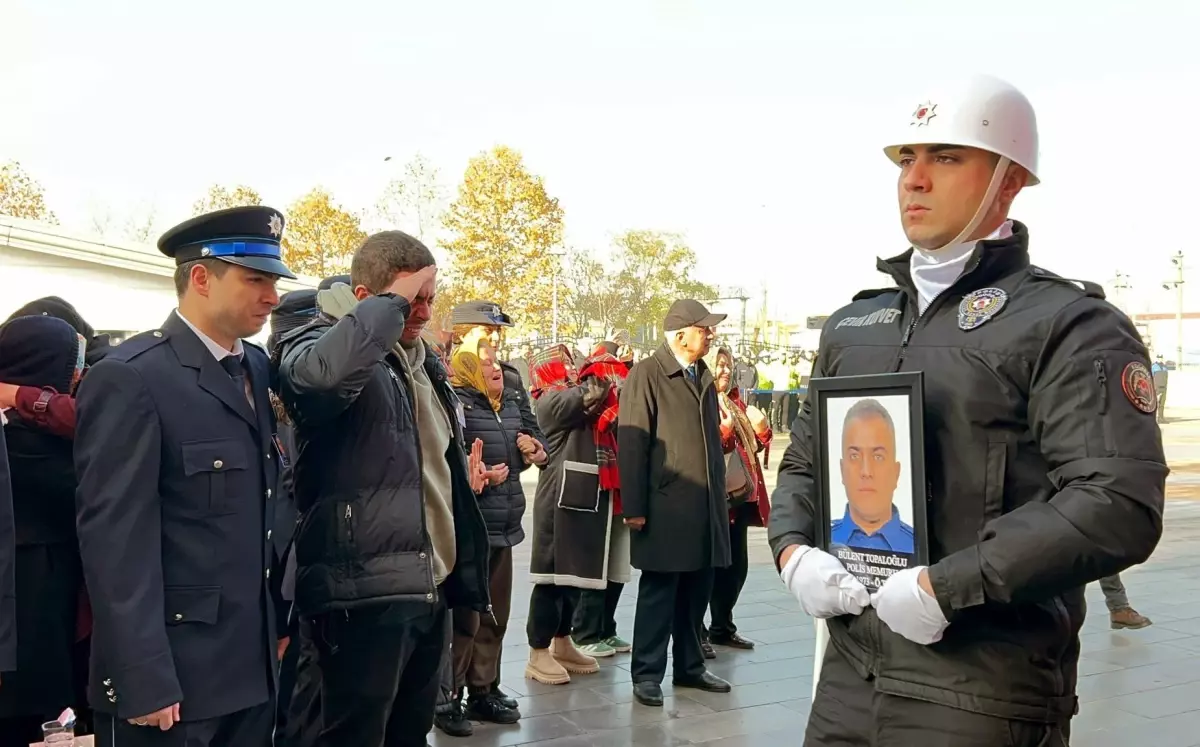 Kalp Yetmezliği Nedeniyle Hayatını Kaybeden Polis Memuru İçin Tören Düzenlendi