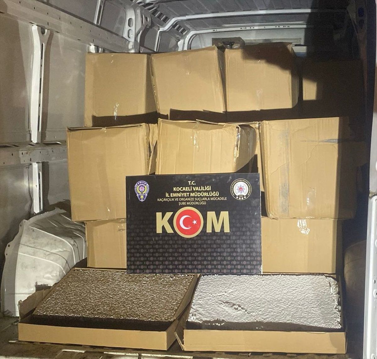 Kocaeli\'de 891 Bin Kaçak Makaron Ele Geçirildi