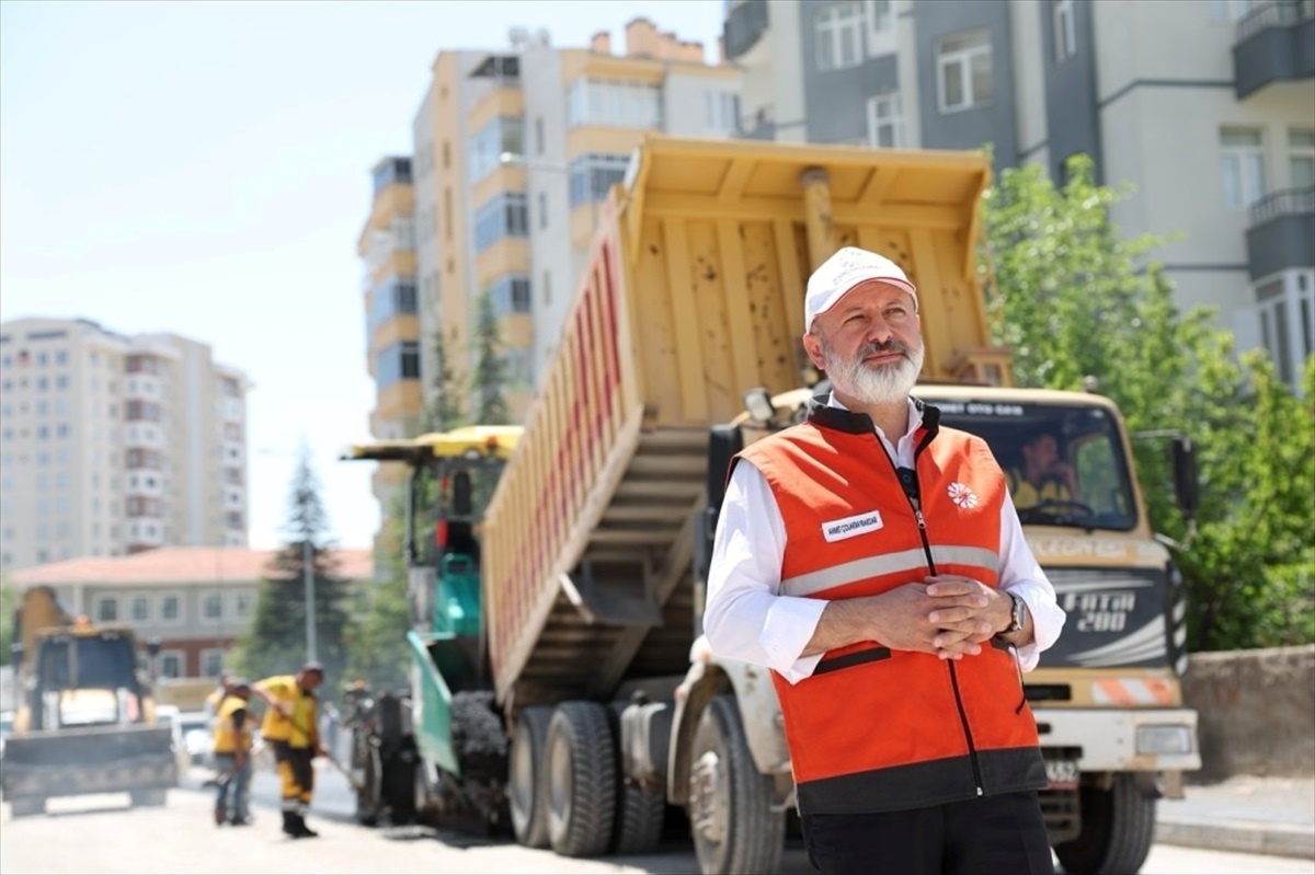 Kocasinan\'da 1370 km Yol Yapıldı