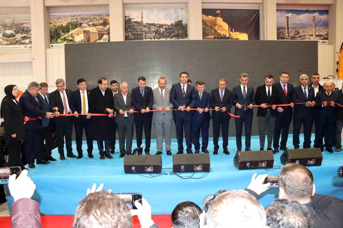 Şanlıurfa\'da 10. Gıda, Tarım ve Hayvancılık Fuarı Açıldı