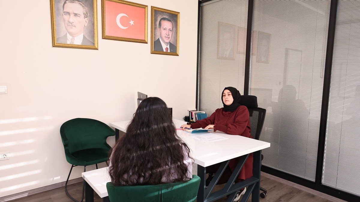 Sultangazi Aile Danışmanlık Merkezi\'nde Ücretsiz Kadın ve Çocuk Danışmanlığı