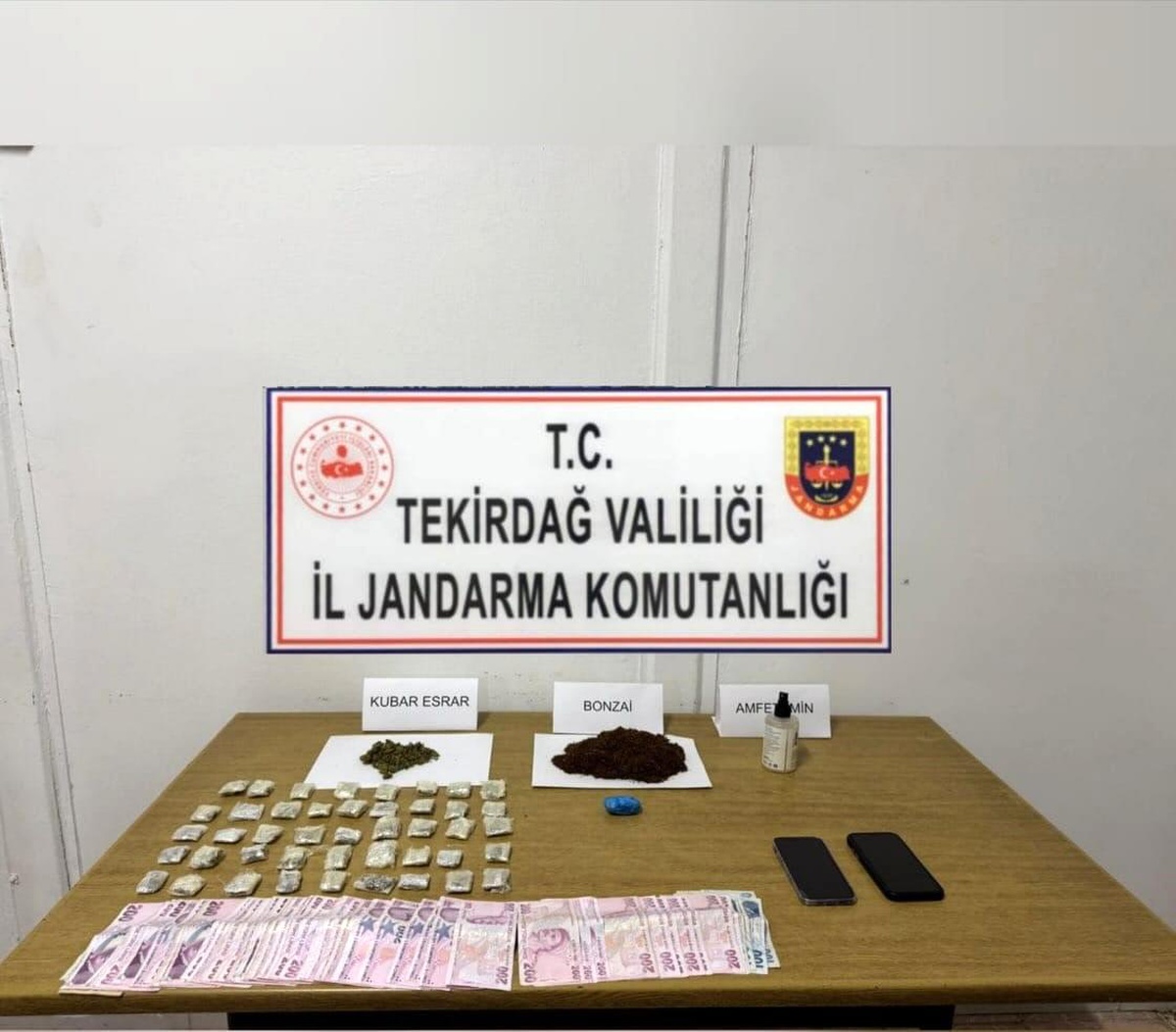 Tekirdağ\'da Uyuşturucu Operasyonları