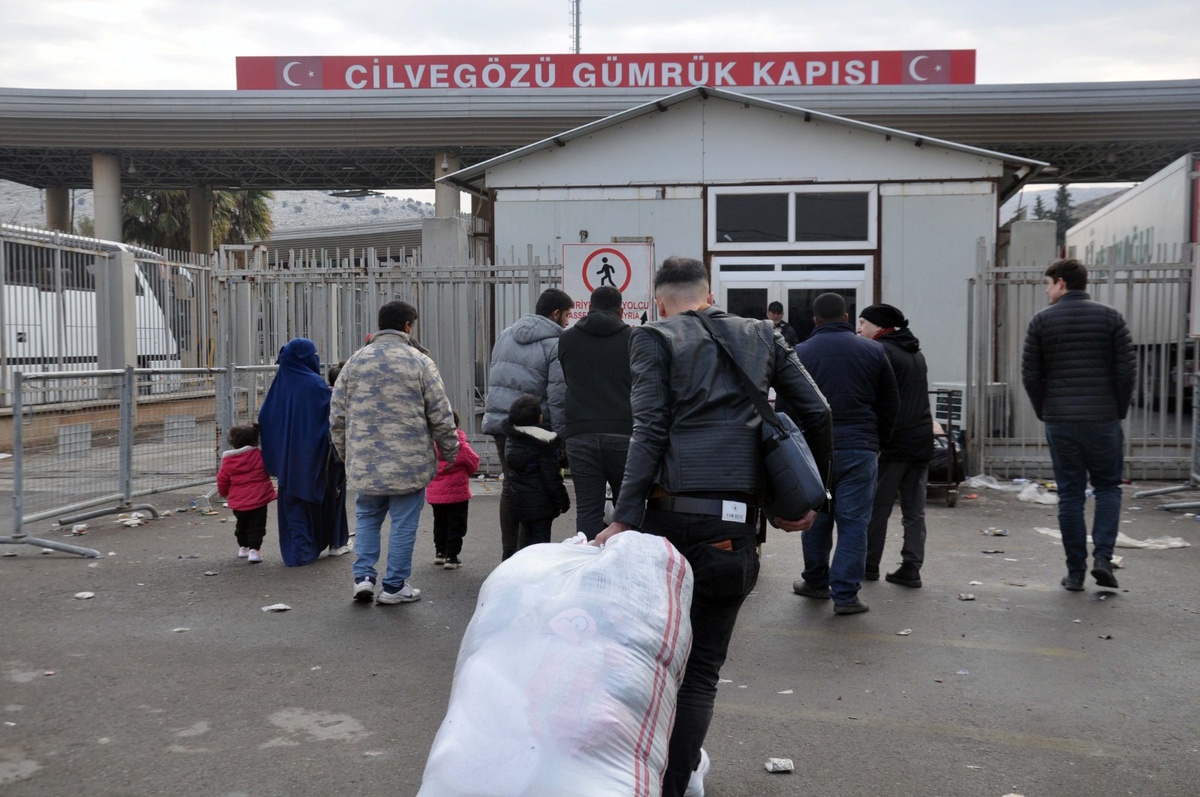 Suriyelilerin Ülkelerine Dönüşleri Artıyor