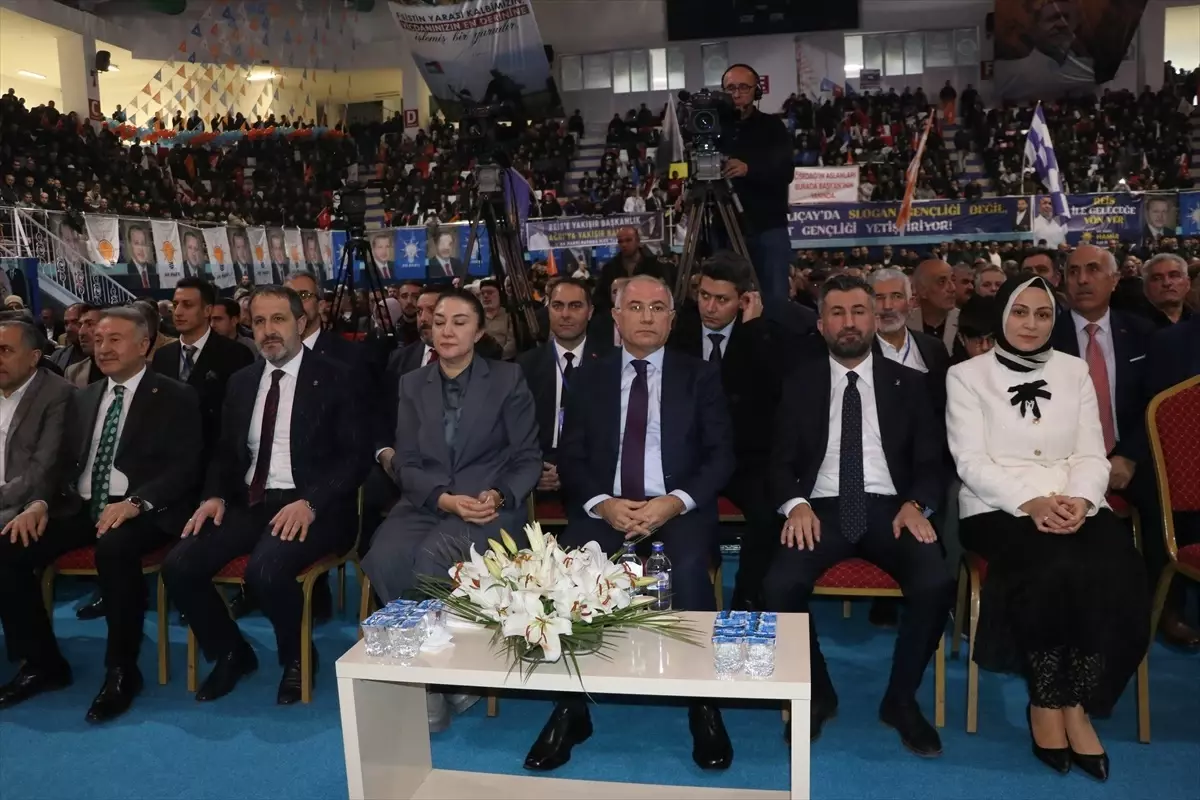 AK Parti Genel Başkanvekili Ala, partisinin Ağrı 8. Olağan İl Kongresi\'nde konuştu Açıklaması