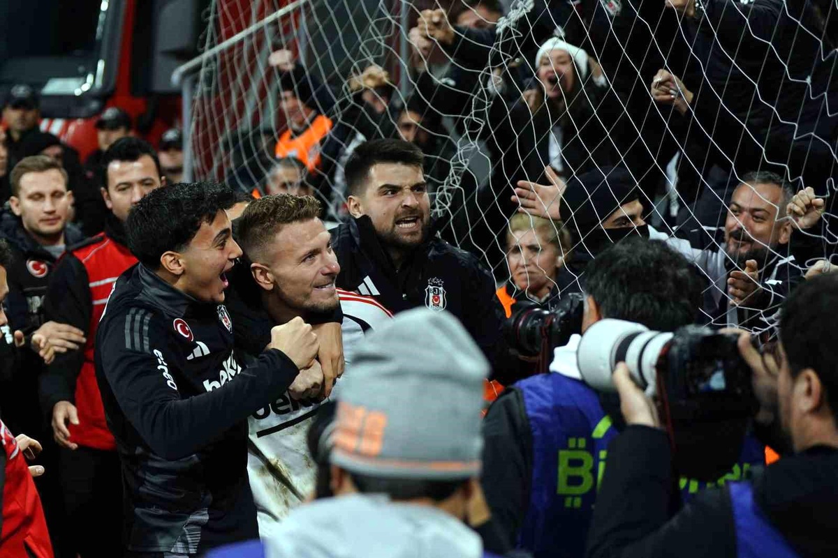 Beşiktaş, Fenerbahçe\'yi Yendi