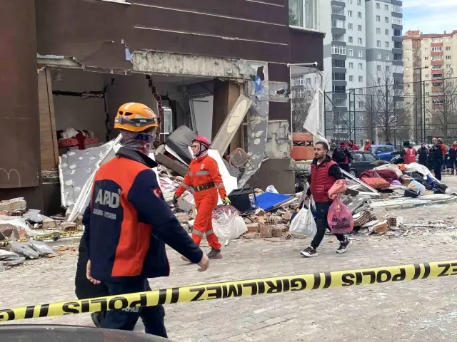 İstanbul'da can alan patlamada 'intihar' iddiası: Bir gün önce ailesi terk etmiş