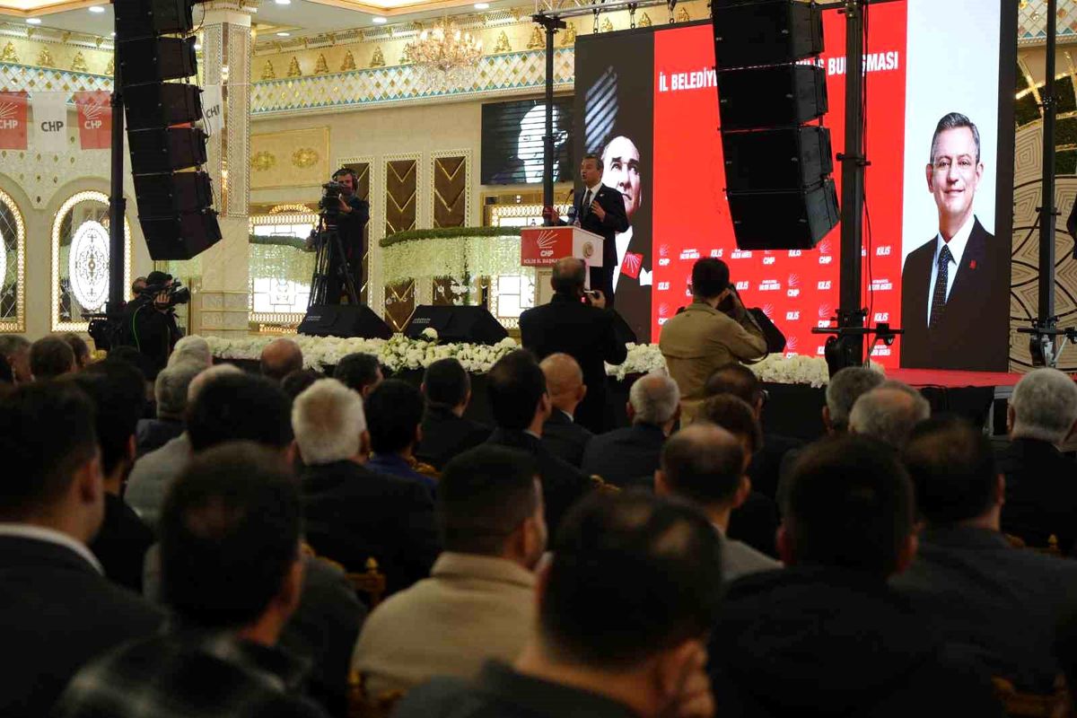CHP Genel Başkanı Özel: "Esad ile gerekli temaslar sağlanmalı"