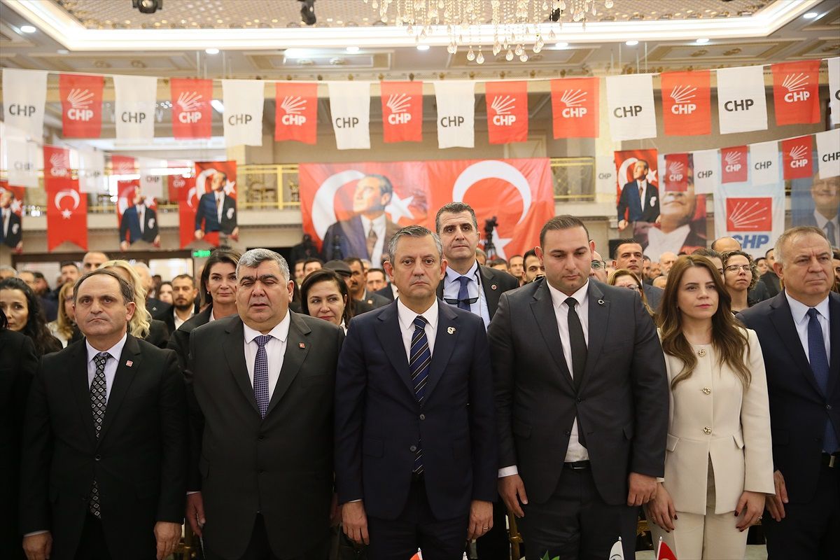 CHP Genel Başkanı Özel, Kilis\'te "Halk Buluşması"na katıldı