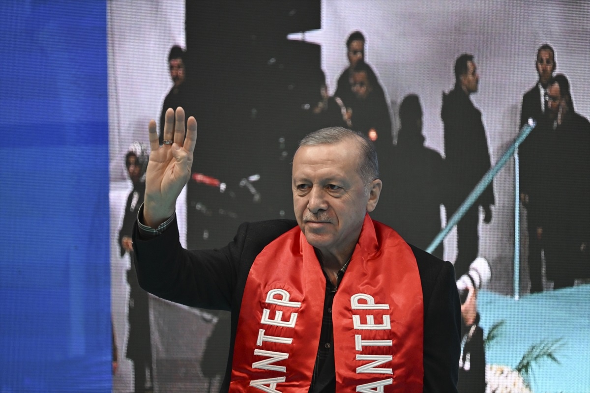 Cumhurbaşkanı Erdoğan: "Farklı kimliklerin yan yana, sulh içinde yaşadığı bir Suriye görmek istiyoruz.