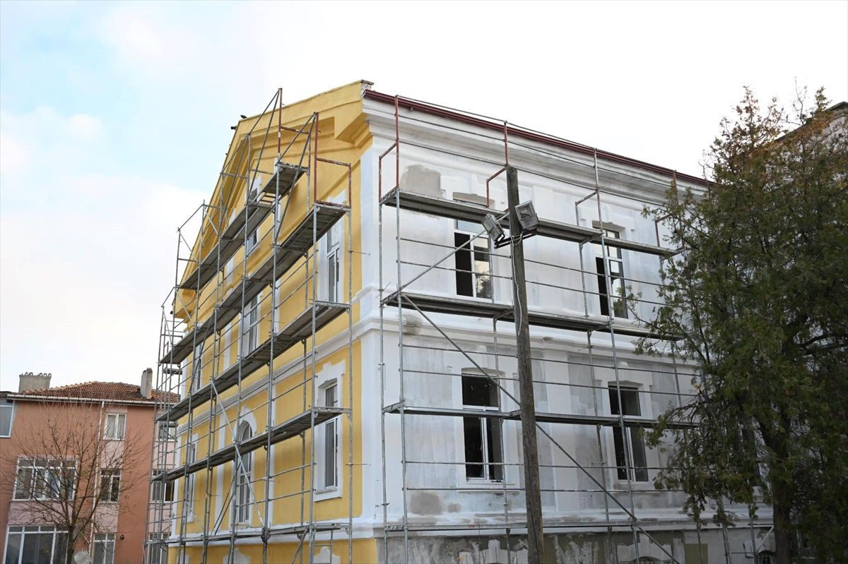 Edirne\'deki Sanayi Kışlası Restorasyonda