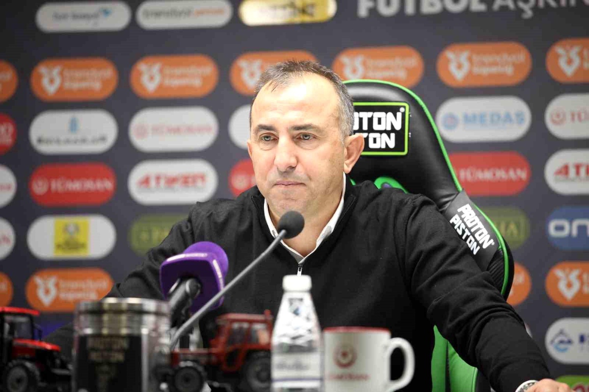 Konyaspor Teknik Direktörü Uçar\'dan Açıklama