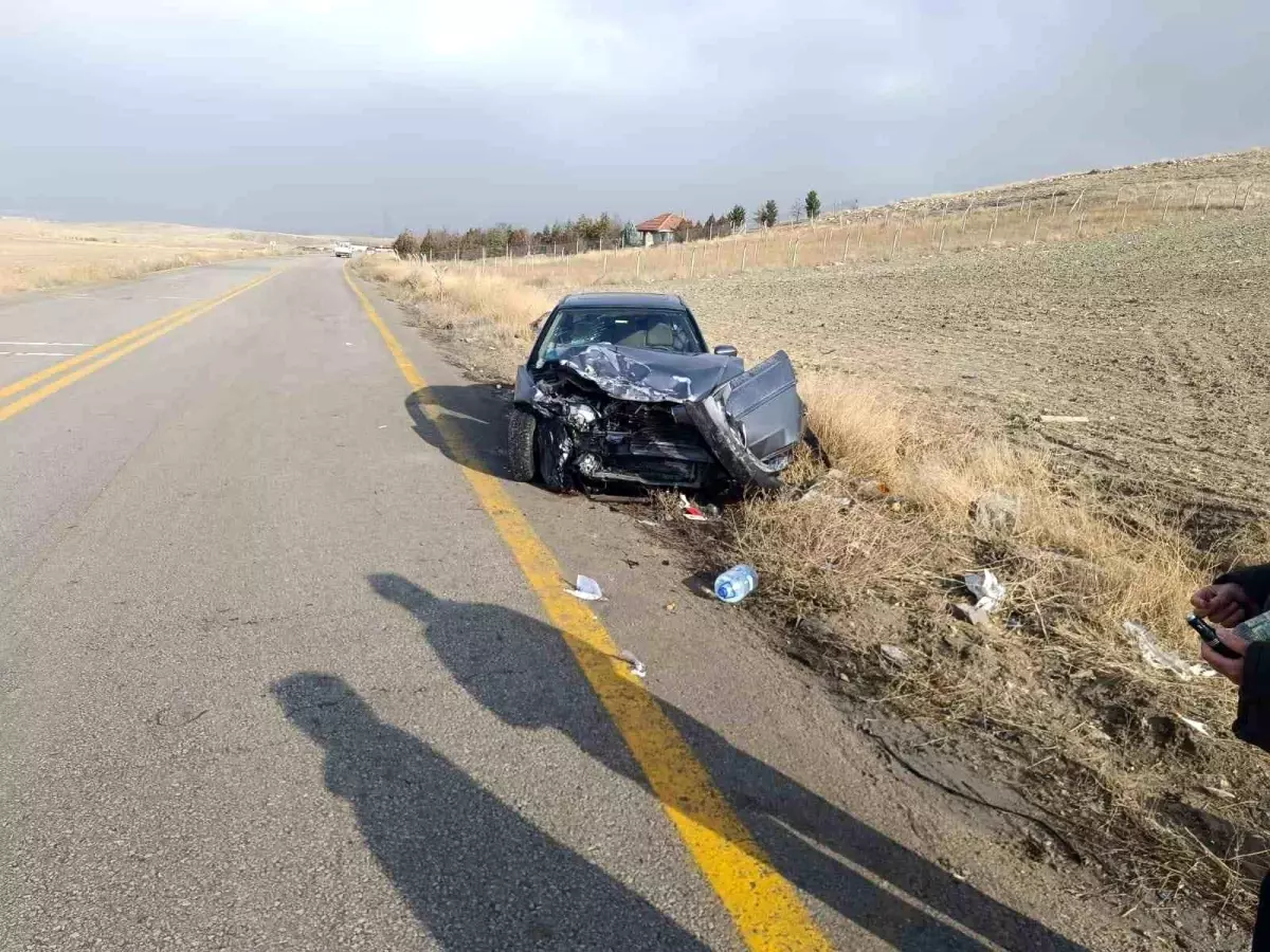 Sincan\'da Üç Kaza: İki Yaralı