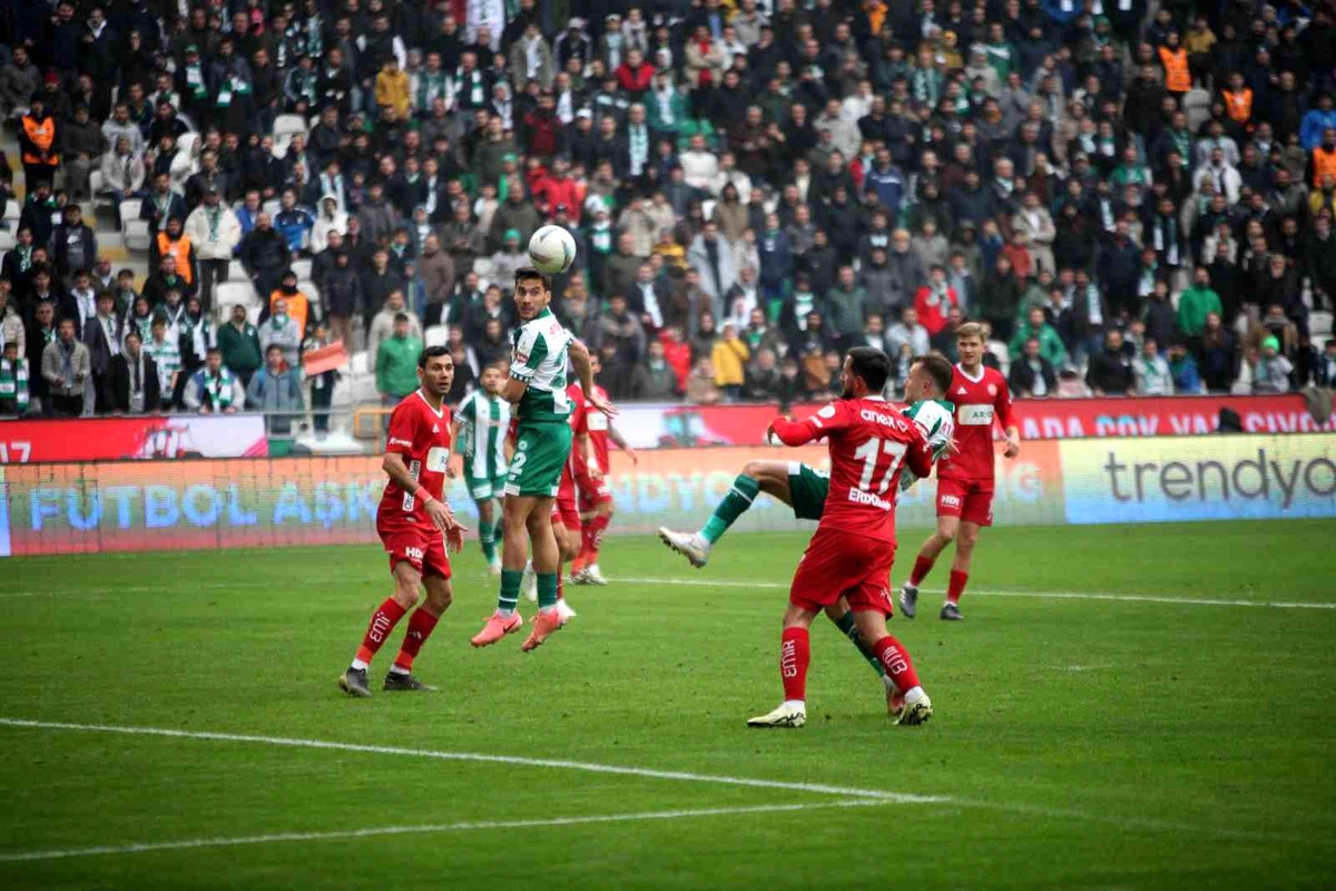 Konyaspor ve Antalyaspor 1-1 Berabere