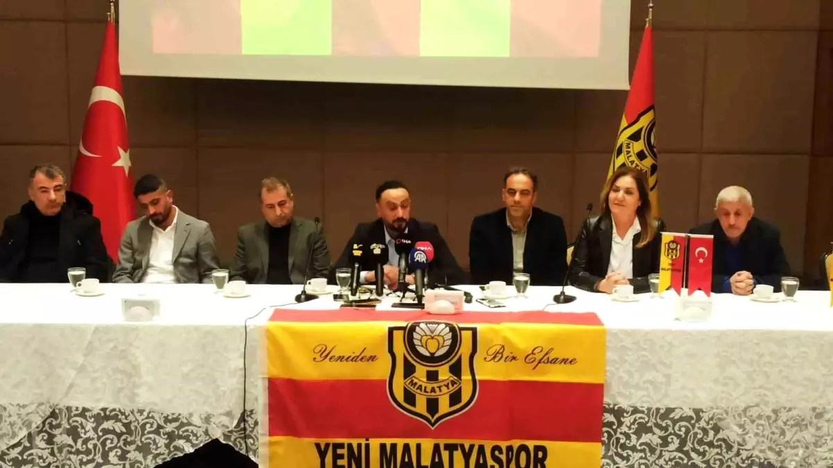 Yeni Malatyaspor Başkanı Altınok\'tan Borç Açıklaması: \'Ligden Çekilmeyi Düşünüyoruz\'