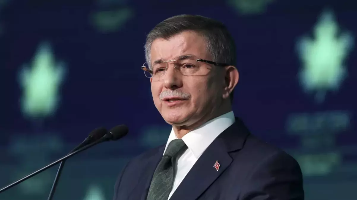 Davutoğlu: Bana yıllarca hakaret etmişlerdi, Emevi Camii\'nde bugün namaz kılınıyor