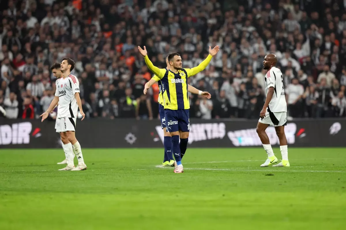 Fenerbahçe, Beşiktaş\'a 1-0 Mağlup Olup Zirve Yarışında Yara Aldı