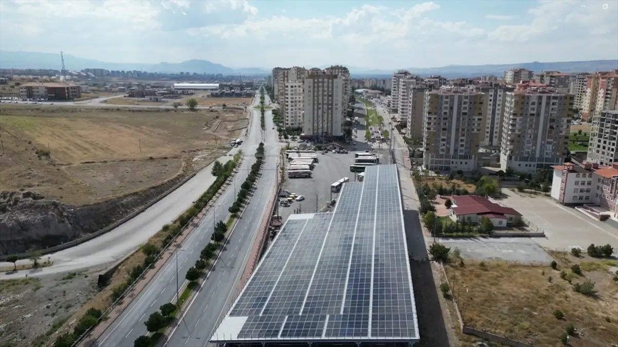 Kayseri\'de Elektrikli Otobüslere GES Yatırımı