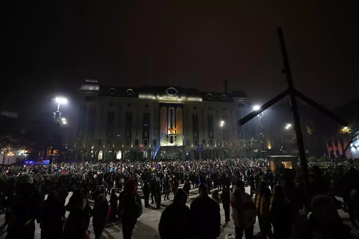 Gürcistan\'da AB Müzakereleri Protesto Ediliyor