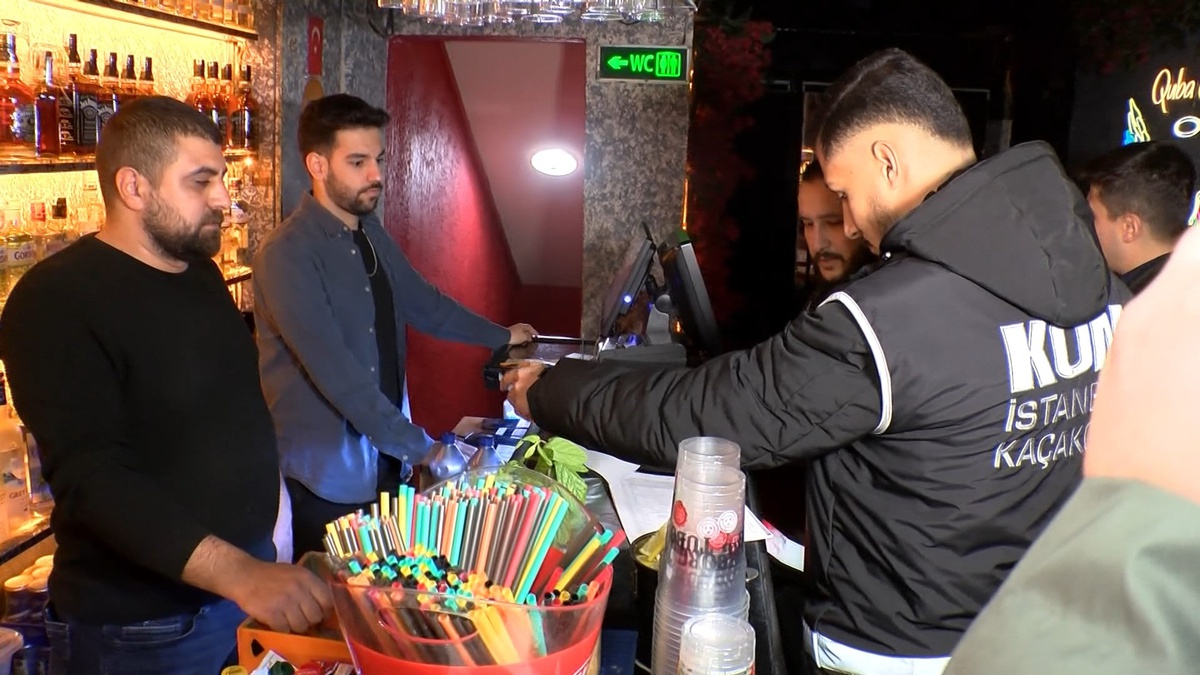 Beyoğlu\'nda Eğlence Mekanlarına Sahte Alkol Denetimi