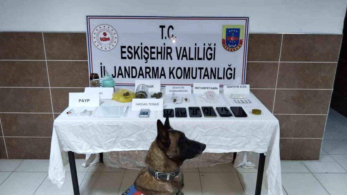 Eskişehir\'de Uyuşturucu Operasyonu