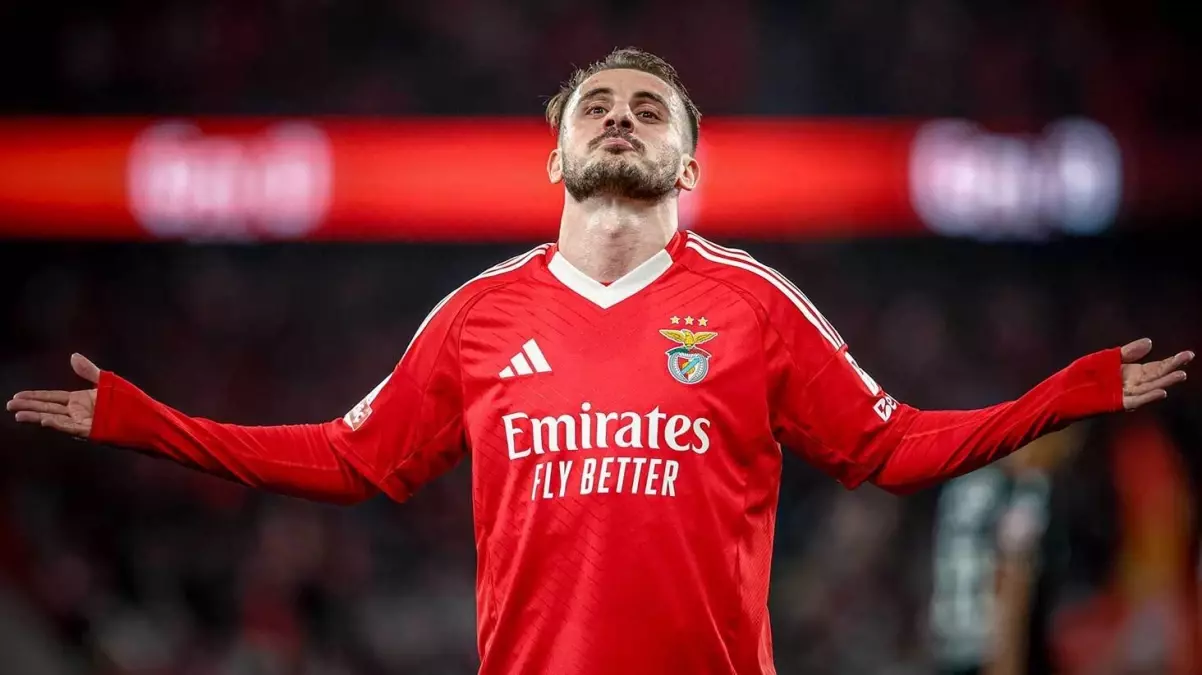 Kerem Aktürkoğlu, Benfica\'yı yine sırtladı