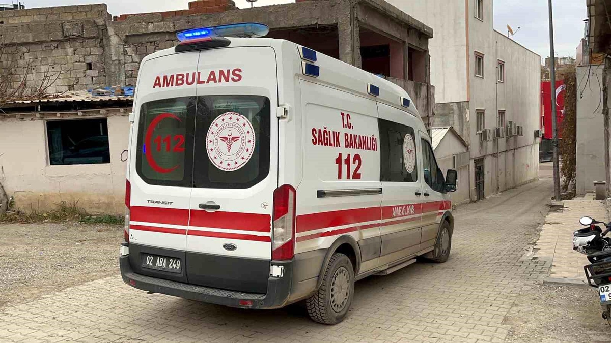 Adıyaman\'da Genç İlaçlardan Fenalaştı