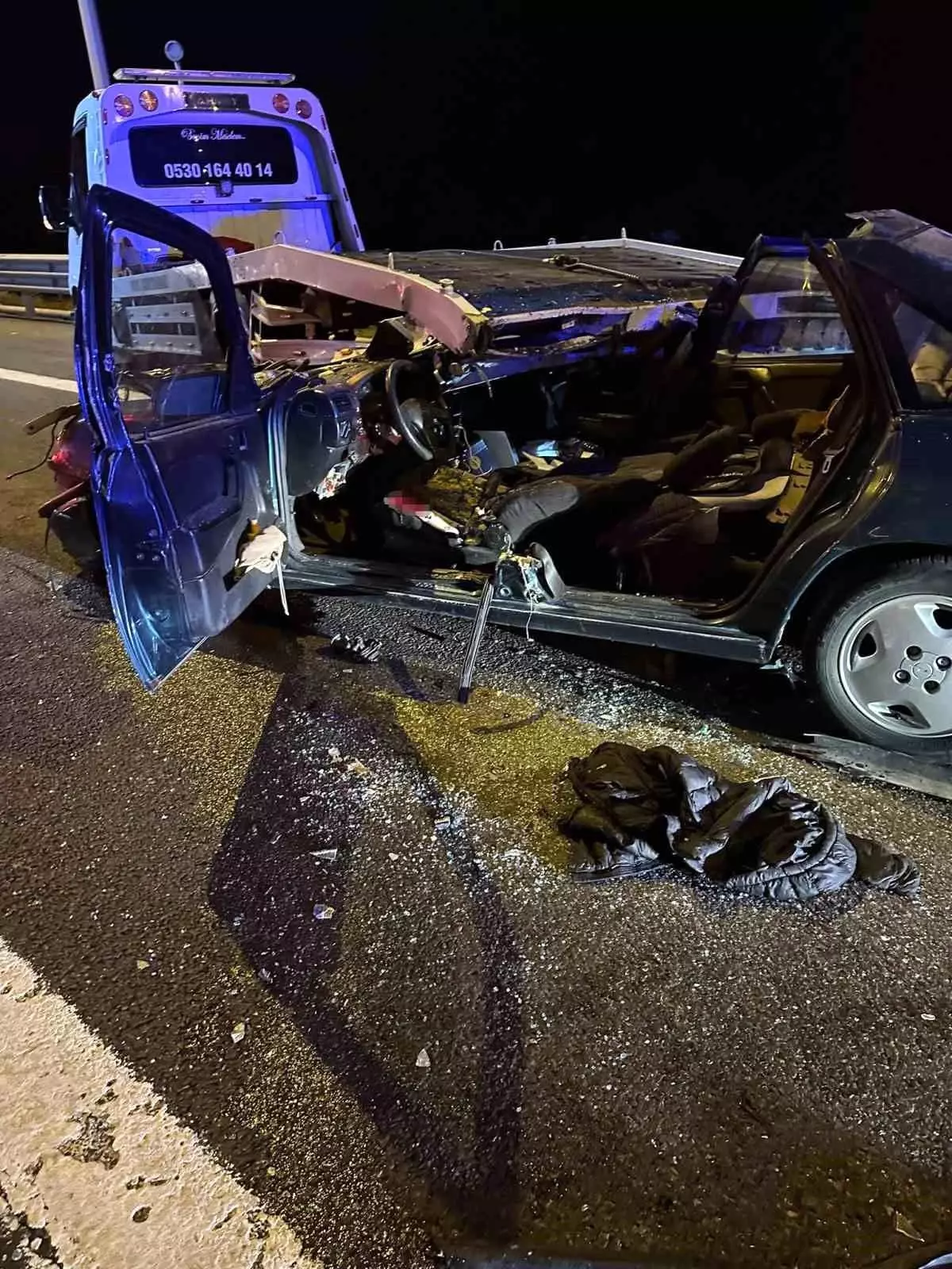 Düzce\'de Feci Kaza: 2 Ölü, 1 Yaralı