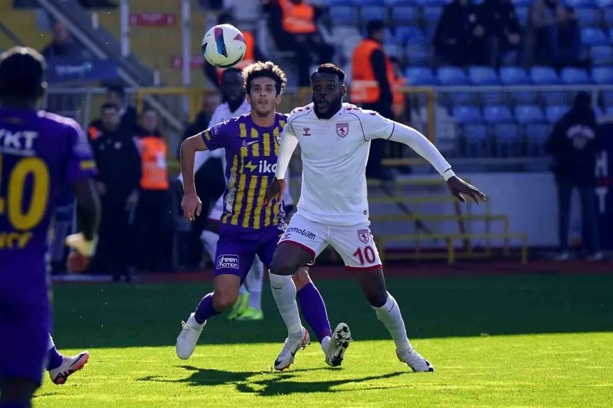 Eyüpspor ve Samsunspor İlk Yarıda Eşit Kaldı