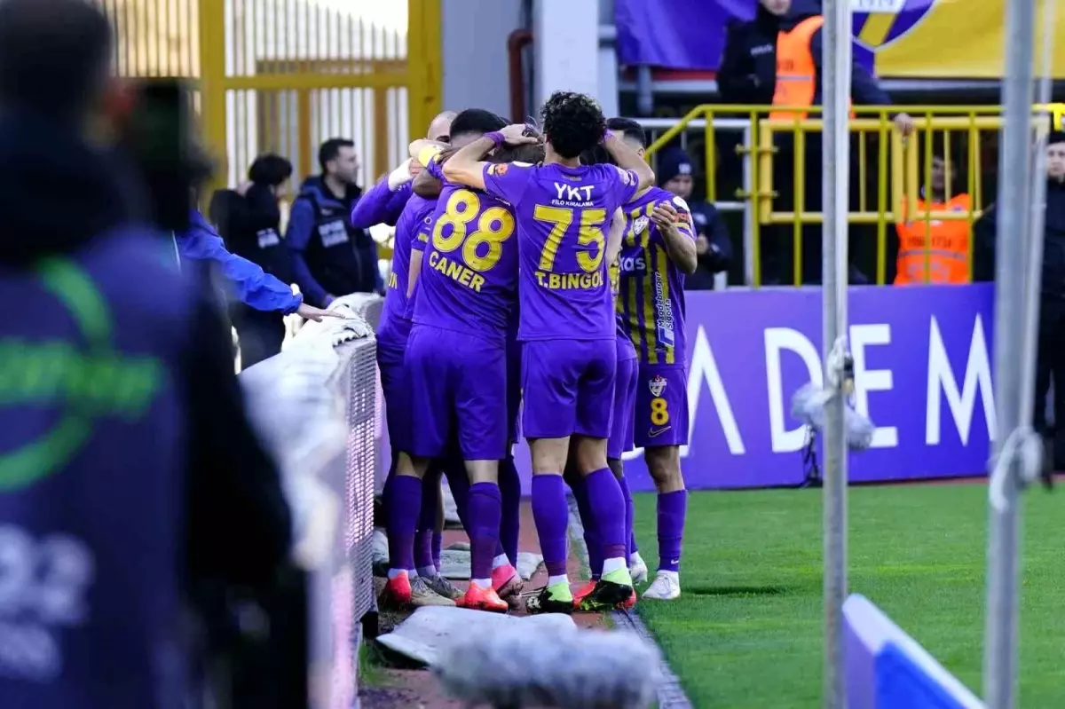 Eyüpspor, Samsunspor\'u 3-0 Yendi