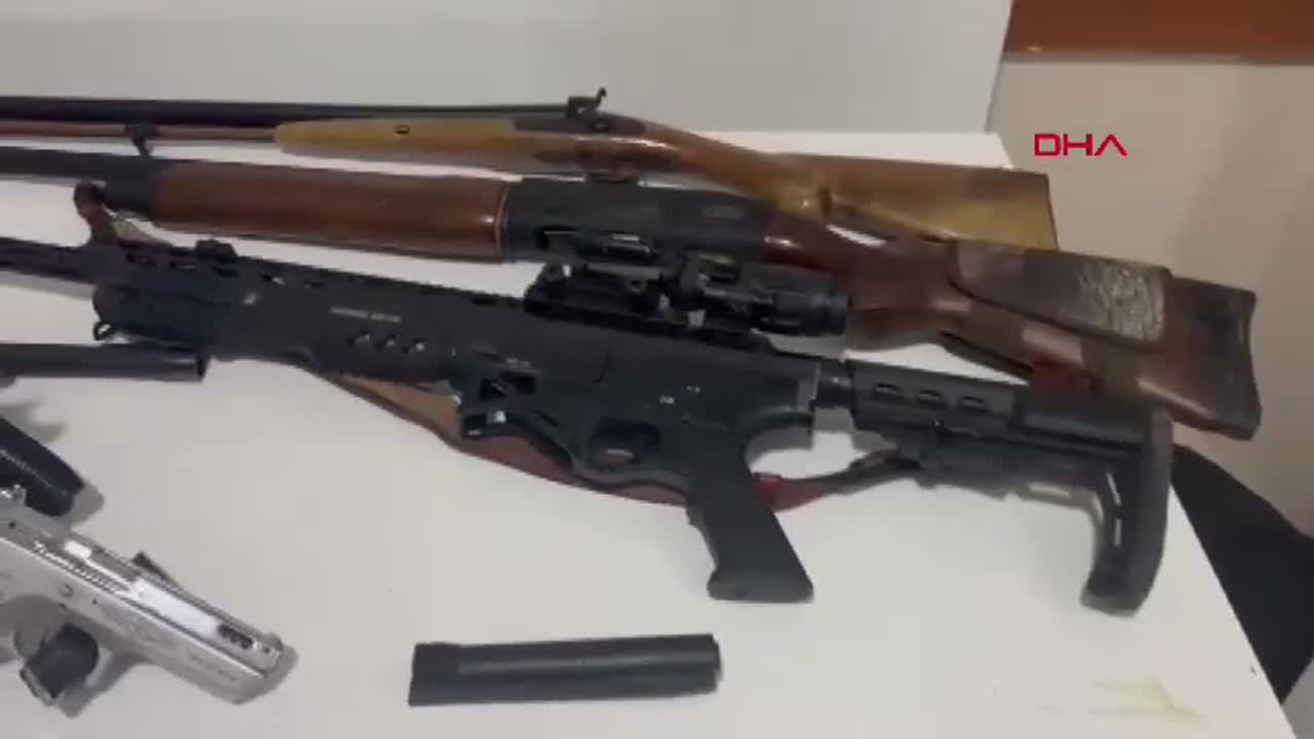 Samsun\'da Miras Tartışması Kanlı Bitti: 1 El Bombası ve Çok Sayıda Silah Ele Geçirildi