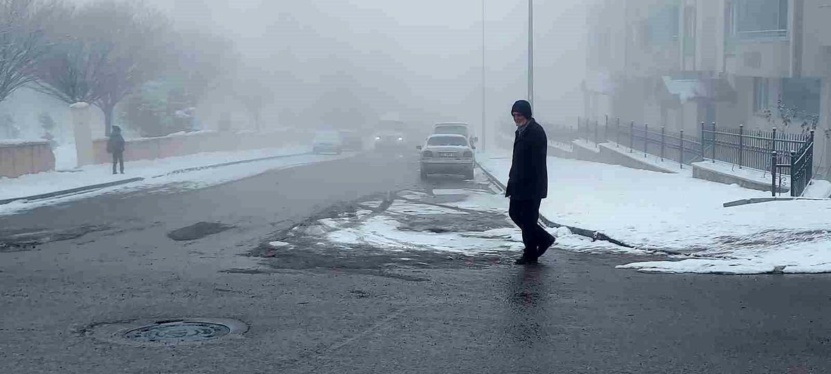 Erzurum\'da Kar Yağışı Sonrası Sis