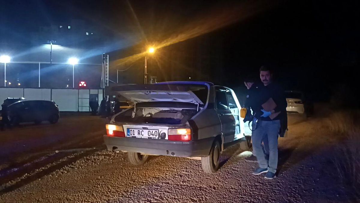Kozan\'da Eski Sevgili Kavgası: 1 Yaralı