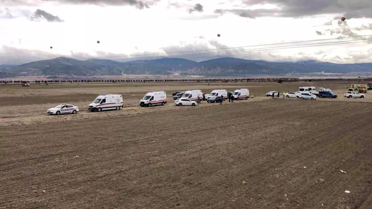 Isparta\'da helikopter kazasında şehit olan 6 askerin naaşları morga kaldırıldı