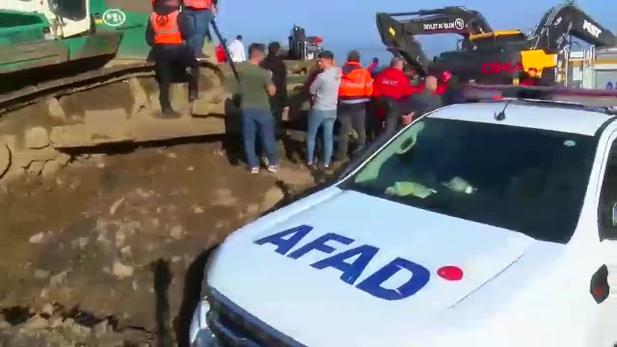 Artvin\'deki Heyelan: Kayıp Araç 36 Saatte Bulundu