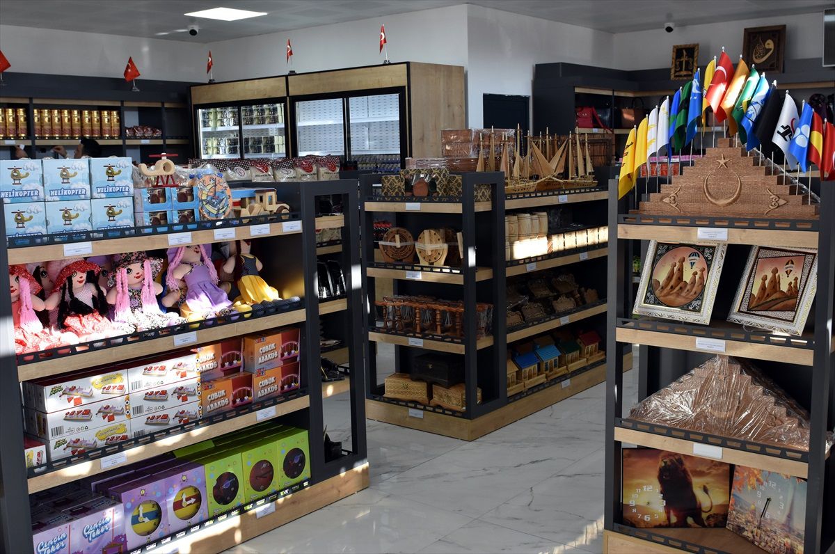 Kırıkkale Adliyesi\'nde Ürün Satış Mağazası Açıldı