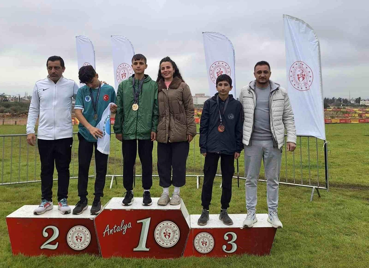 Muşlu Sporcular Avrupa Kros Şampiyonası\'nda Parladı