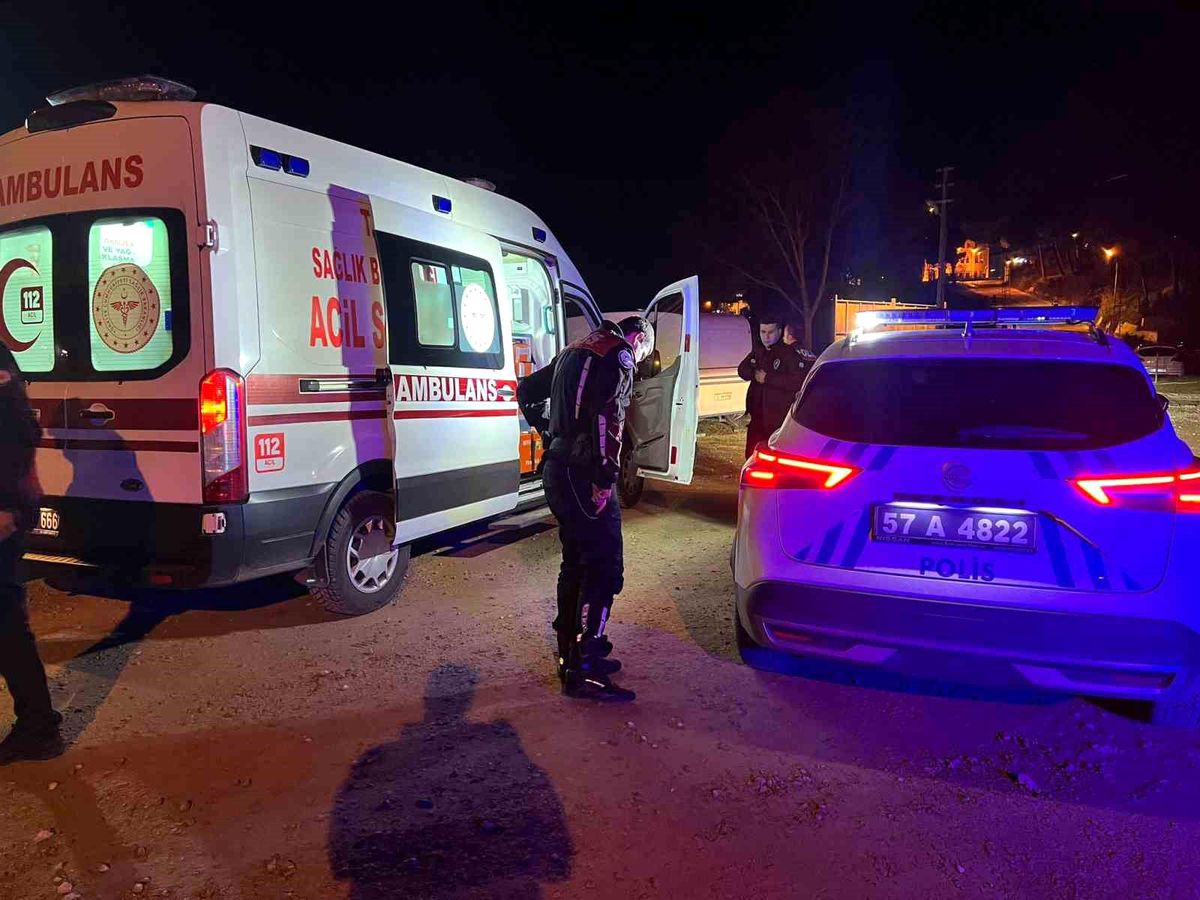 Sinop\'ta Bıçaklı Saldırı: 1 Ağır Yaralı