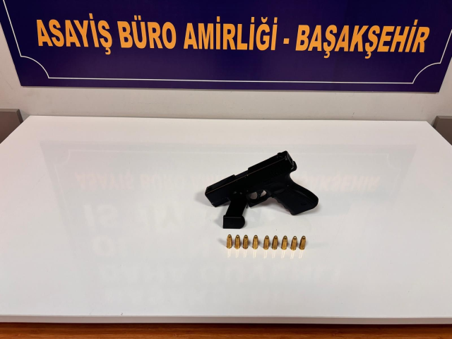Takıntılı adam adres değiştirmesine rağmen bulduğu eski kız arkadaşına kurşun yağdırdı Takıntılı adam adres değiştirmesine rağmen bulduğu eski kız arkadaşına kurşun yağdırdı