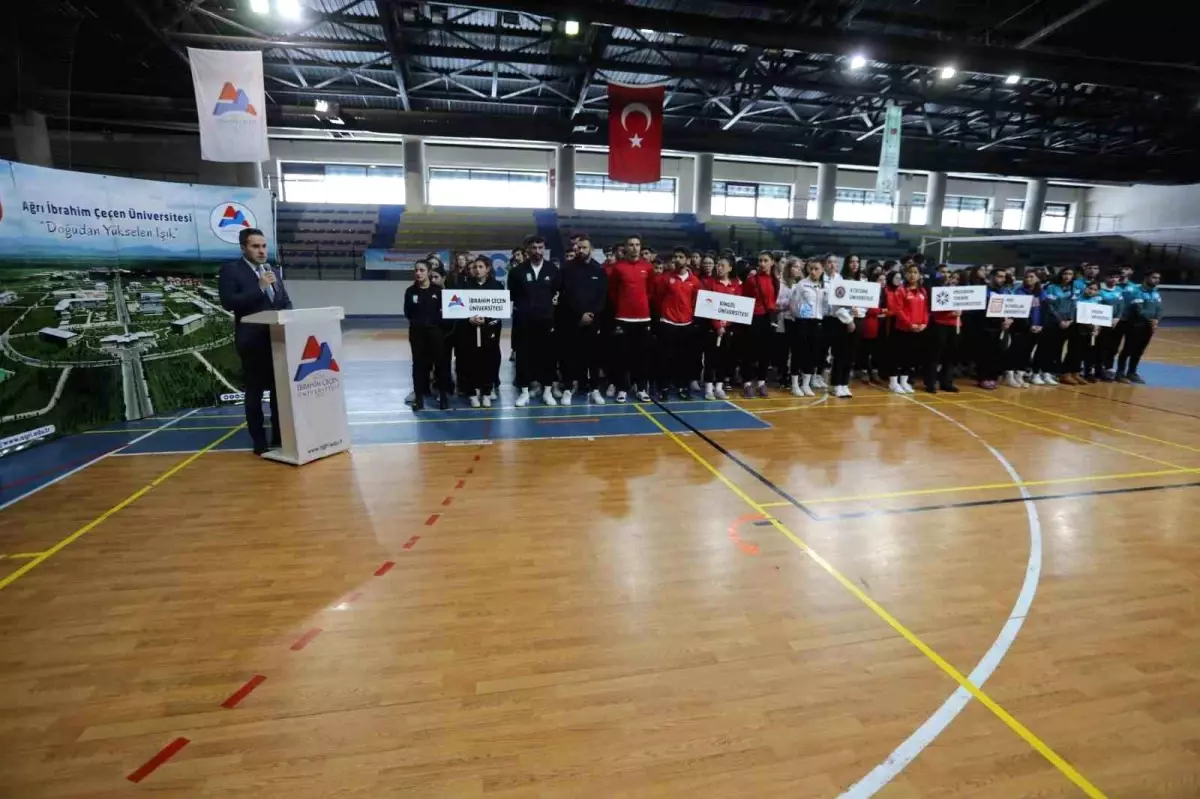 Ağrı\'da Voleybol Bölgesel Lig Müsabakaları Başladı