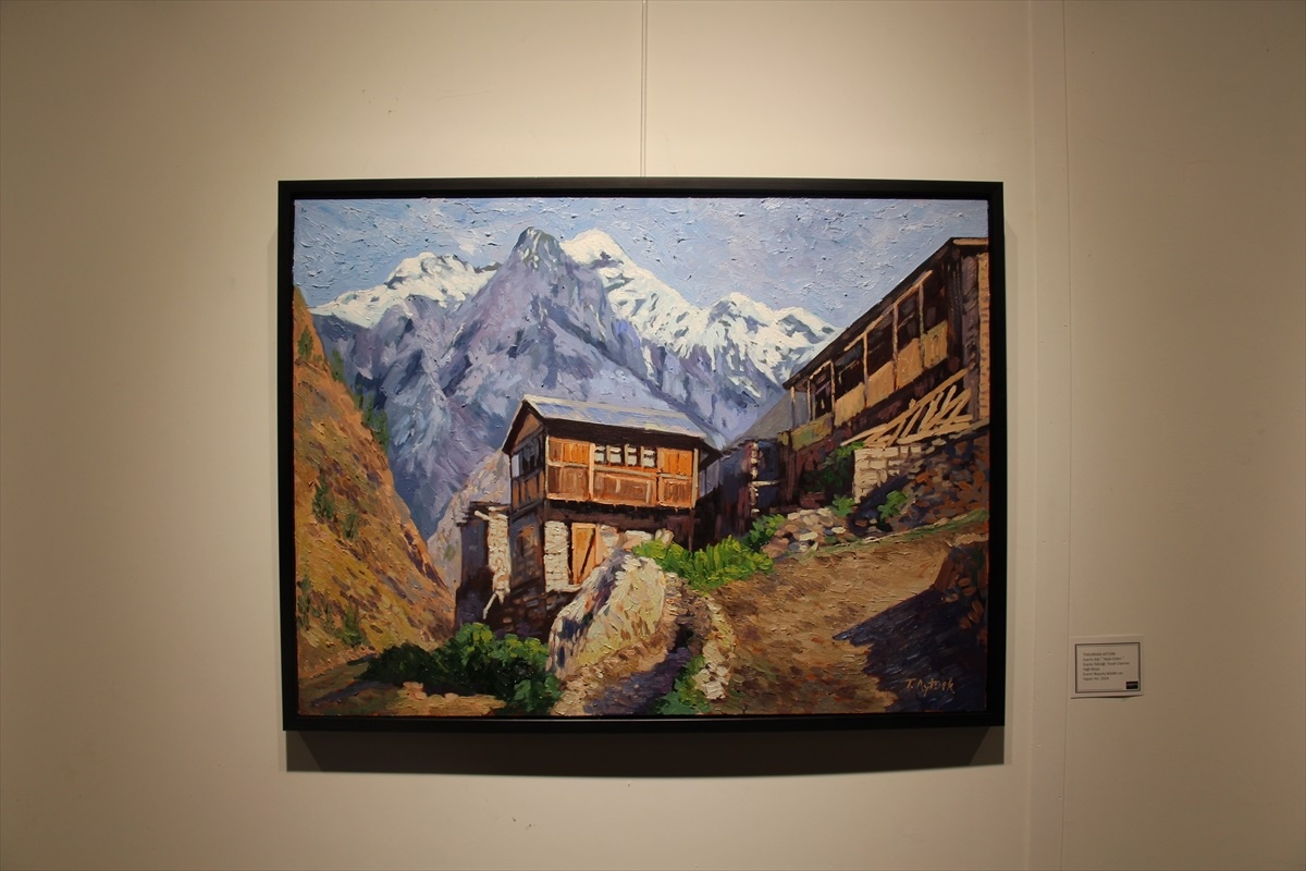 Antalya\'da Sanat Sergisi Açıldı