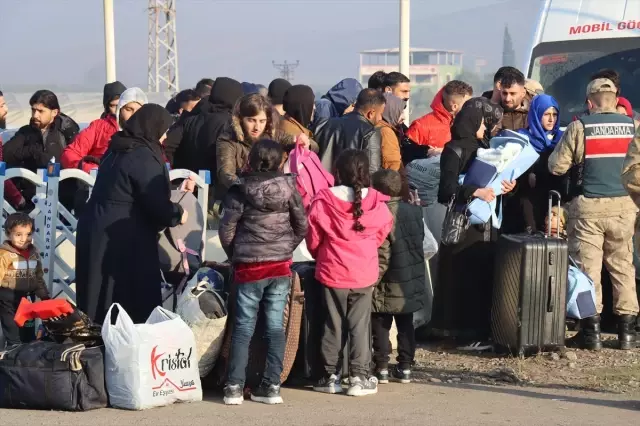 Bakan Yerlikaya: Suriye sınır kapılarının kapasitesini 3 binden 20 bine çıkarttık