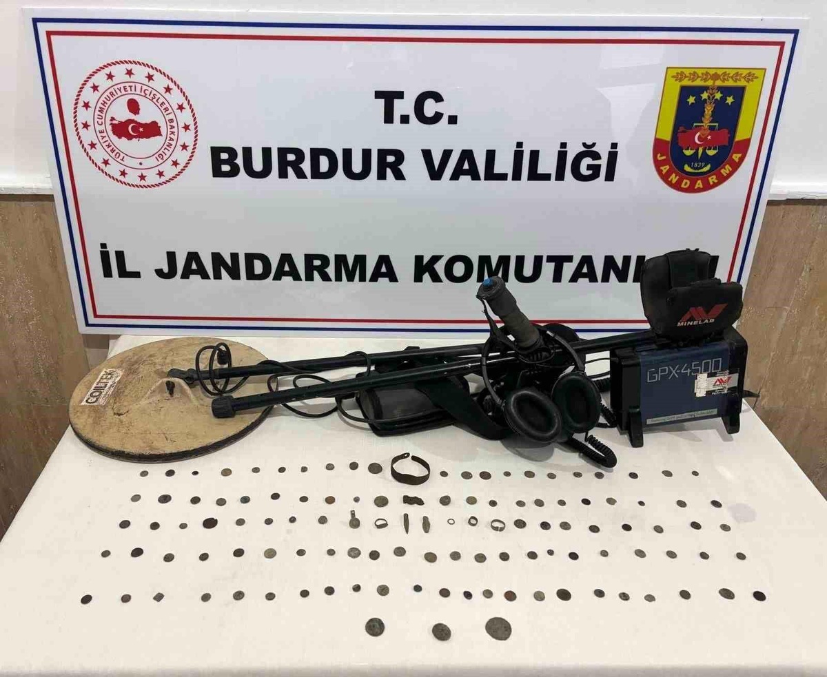 Burdur\'da Kaçak Kazı Operasyonu