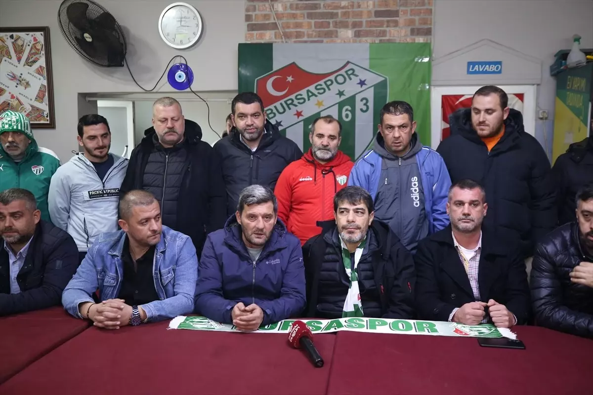 Bursaspor Taraftarından Karşıyaka Çağrısı