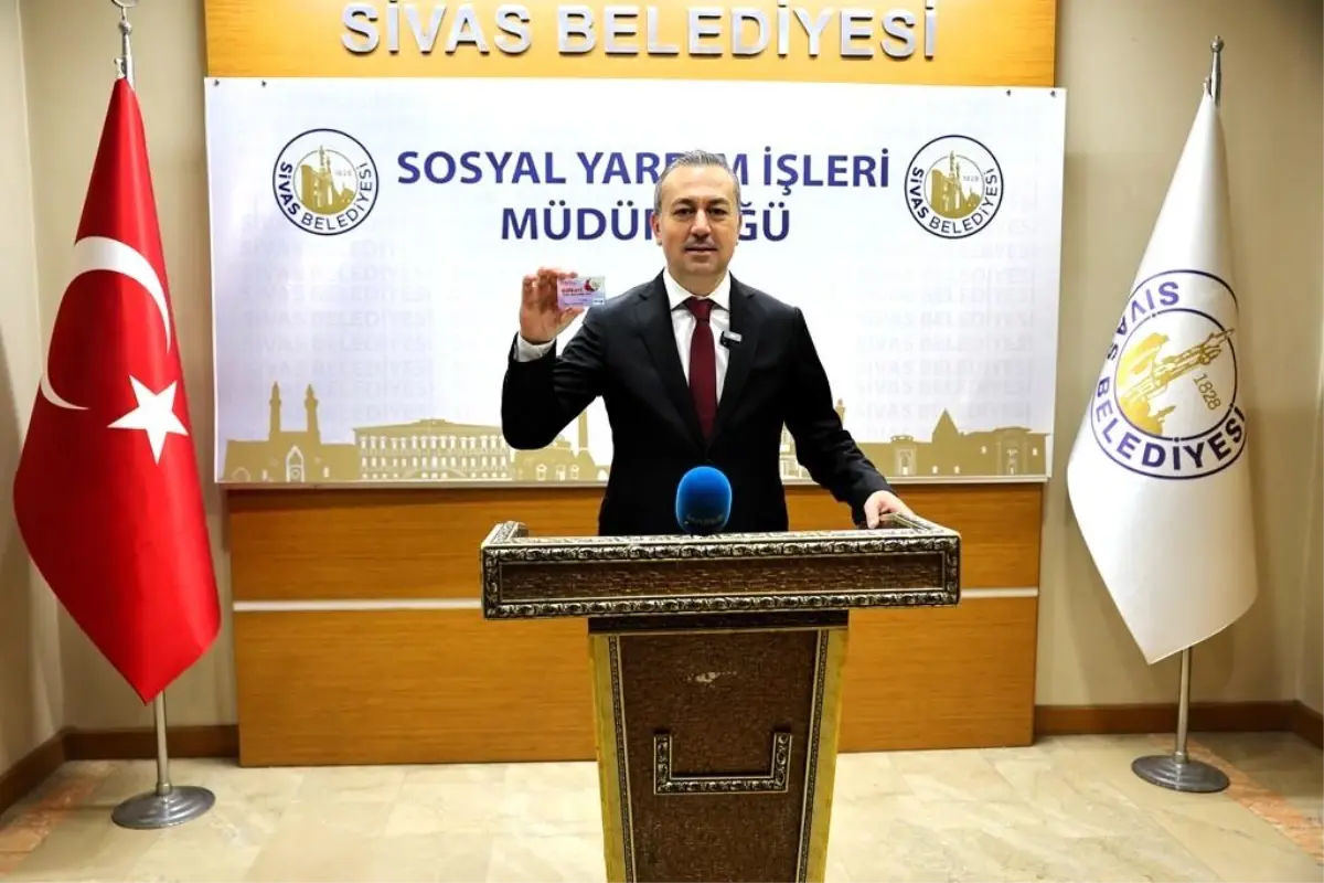 Sivas Belediyesi\'nden İhtiyaç Sahibi Emeklilere Nakdi Destek